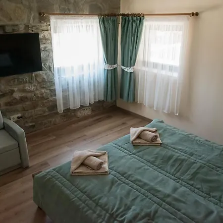 стара голица فيلة